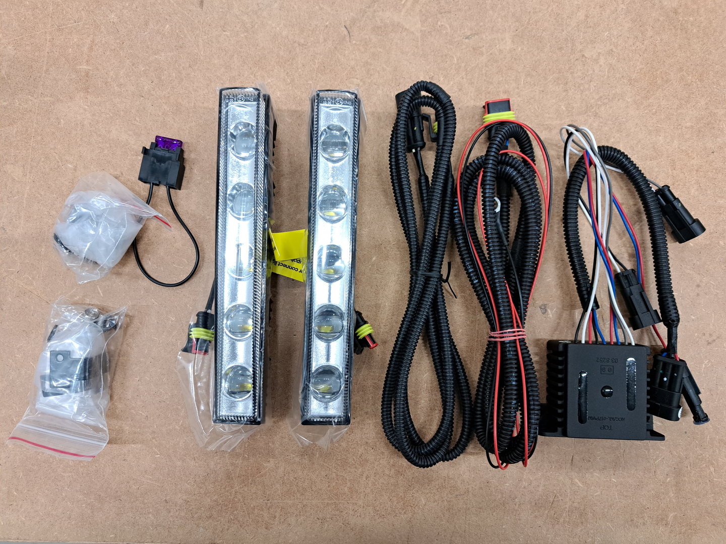 Complete set of daytime running lights for Cobra sor