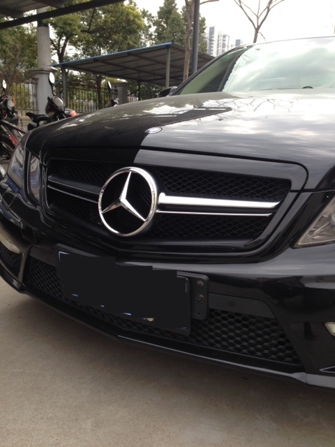 M B W212 Amg Look Sport Maski 2009 2013 Mustalla Reunuksella My Shop