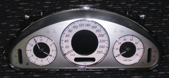 M-B W211 Instrument cluster chrome set