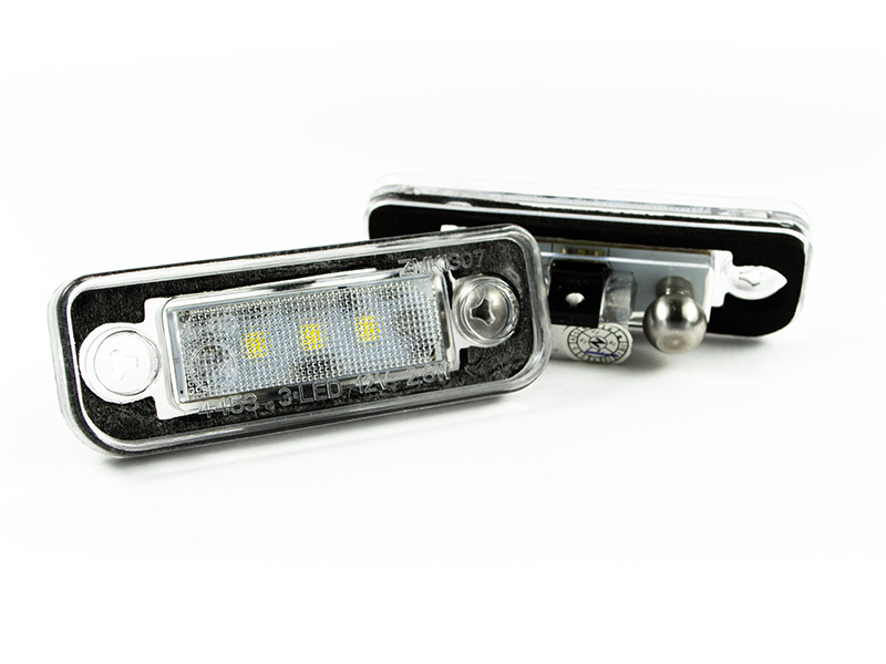 M-B W211 Led-rekisterikilven valot
