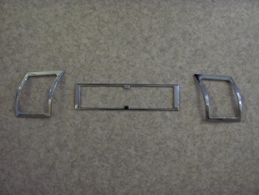 M-B W140 Chrome frames for air vents