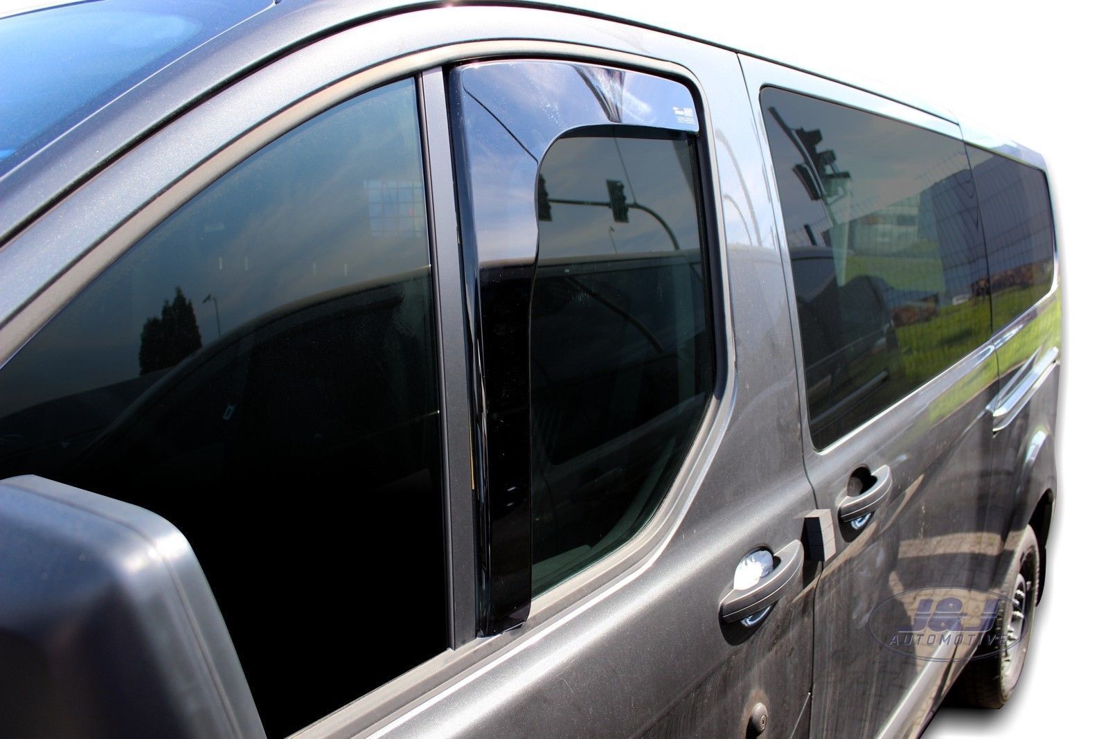 Ford Transit Custom Side windows deflectors