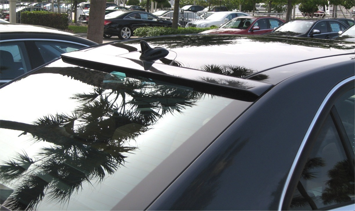 M-B W212 Rear window spoiler