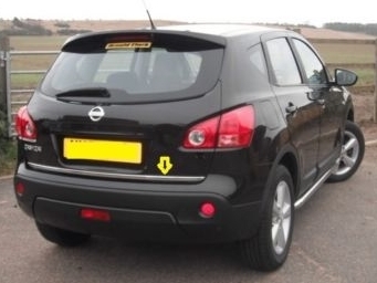 Nissan Qashqai Stainless trim to tailgate 2007-2013