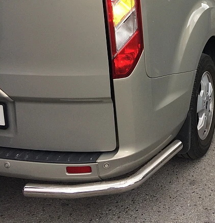 Ford Transit Custom Takapuskurin suojaputket