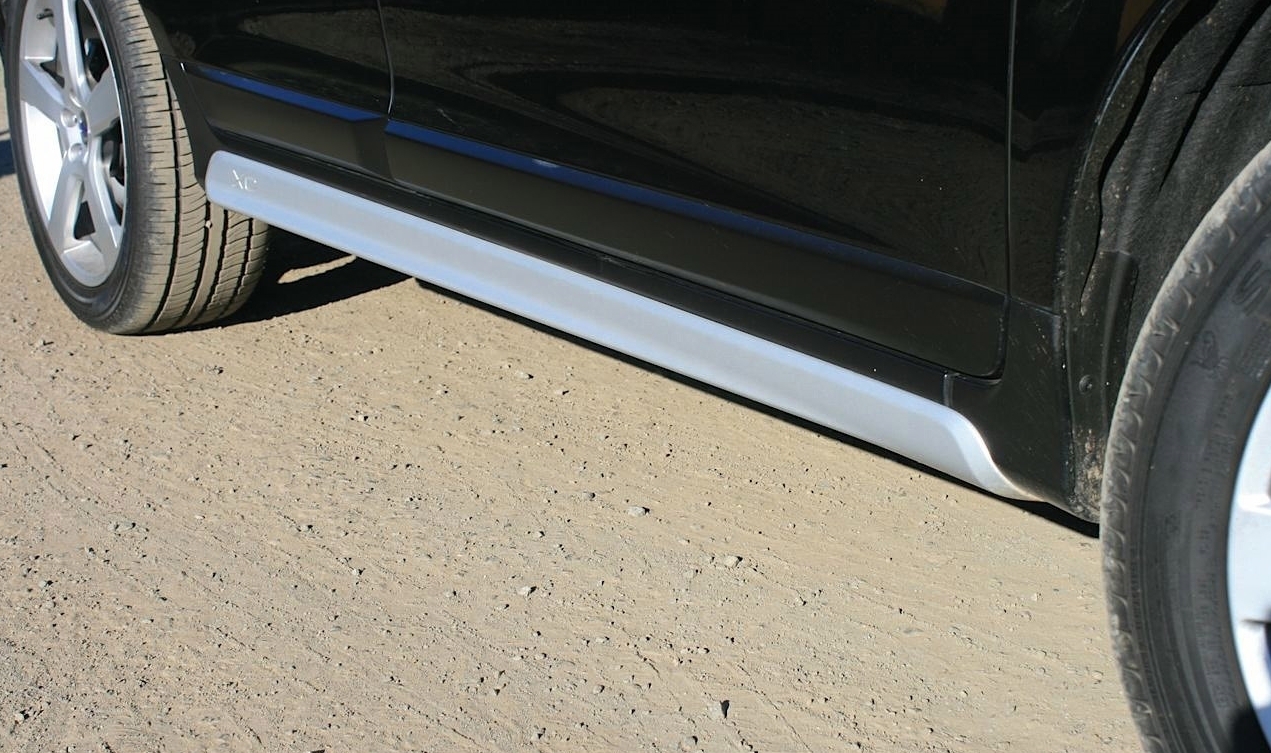 Volvo v70 sales side skirts