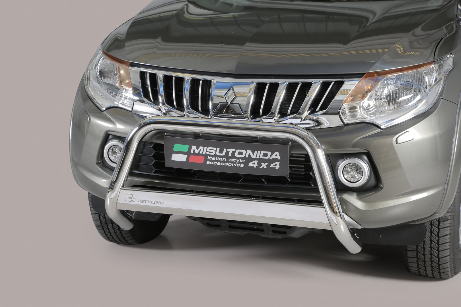 Mitsubishi L200 EU-Valorauta 8/2015-10/2019 (Misutonida)