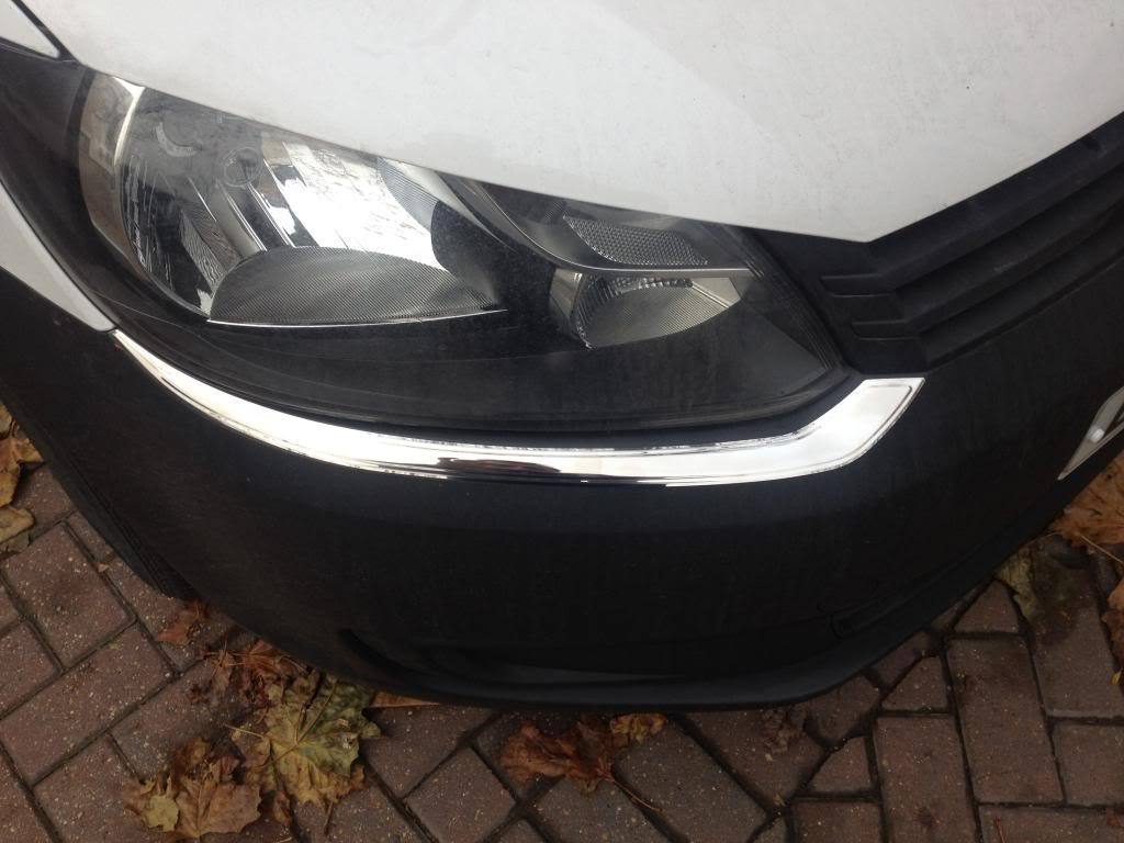 VW Caddy Chrome trims under the front lights