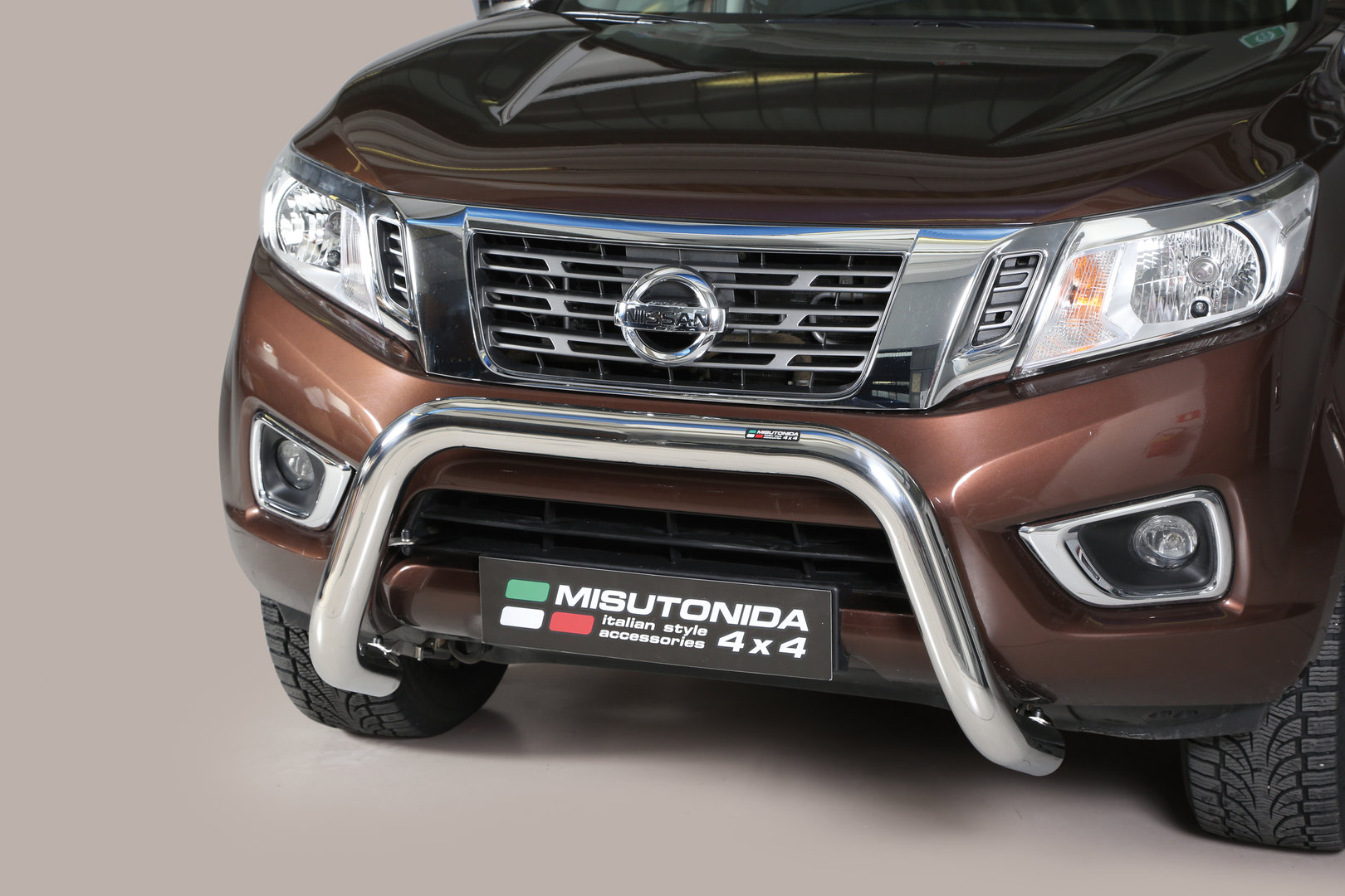 Nissan Navara EU-Front guard 2016->