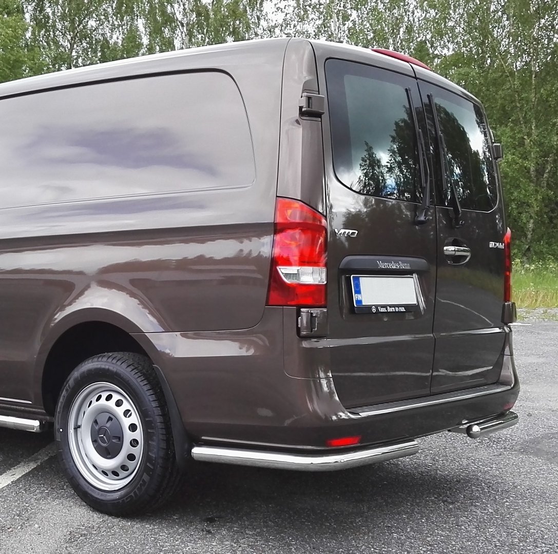 M-B Vito W447 Takapuskurin suojaputket