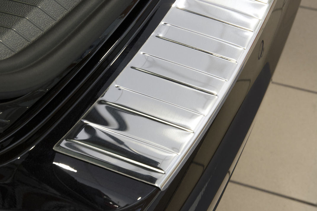 thumbnail interactive-video image 1 of Glossy Stainless Steel Rear Bumper Protector For VW Touran 2010-2015 1 of 5