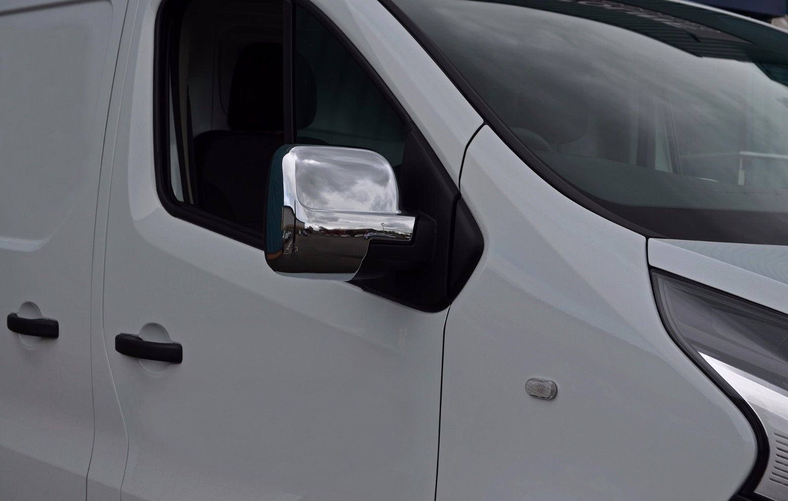 Renault Trafic Mirror covers chrome 2014->