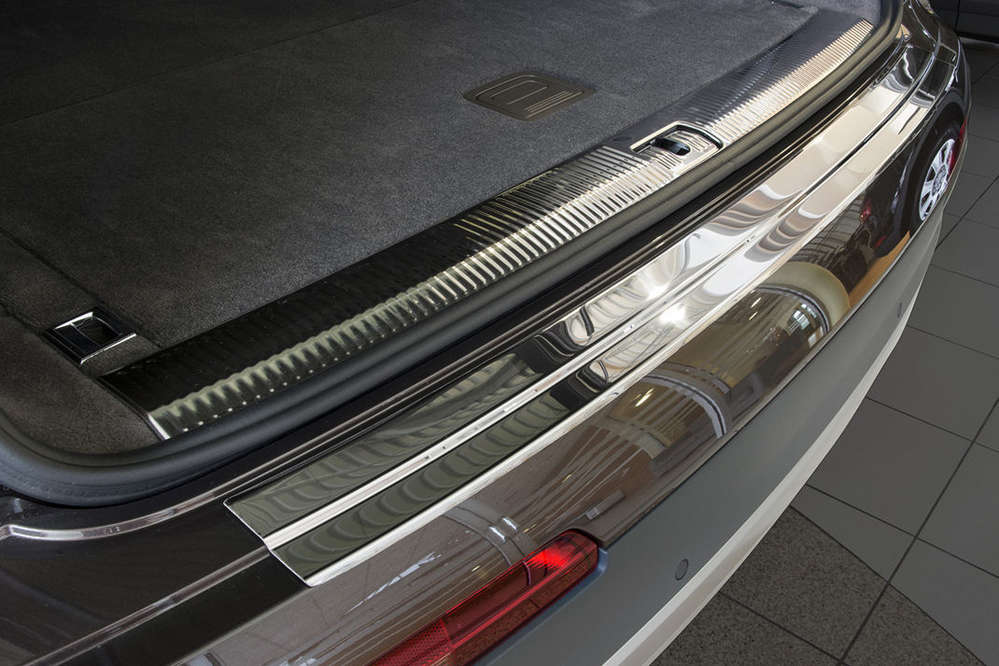 Audi q7 rear sales bumper protector