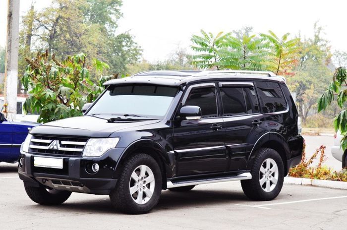 Mitsubishi Pajero - KM-Parts - Tuning, Chrome and stainless parts