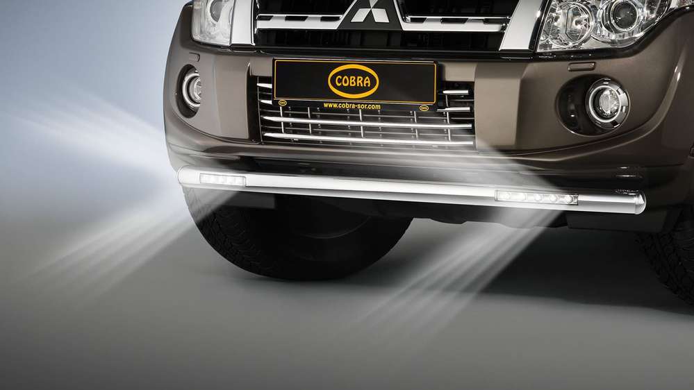Pajero light bar hotsell