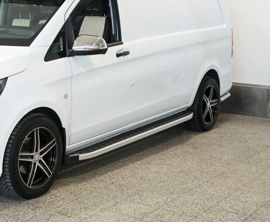 M B Vito W447 Aluminium plastic side steps W447 Running boards