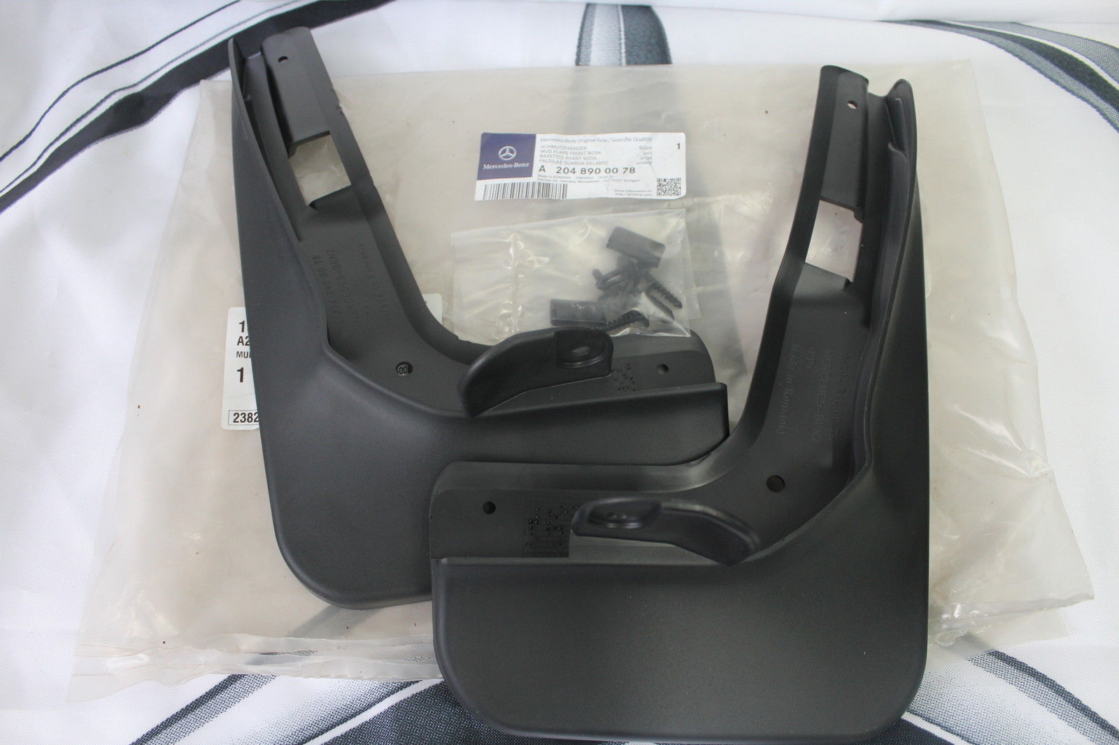 Mercedes w204 top mud flaps