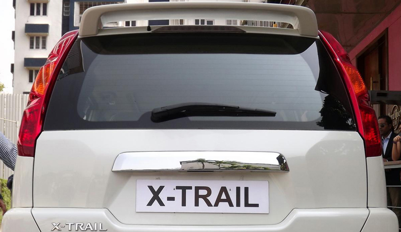 Nissan X-Trail Takaspoileri 10/2007-2013