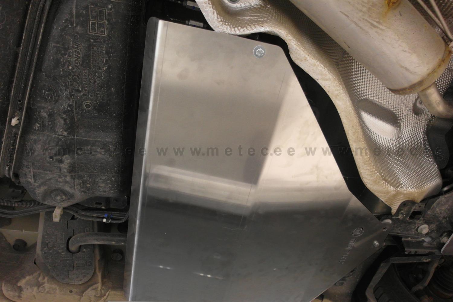 Citroen Jumpy AdBlue tank skid plates 2016->