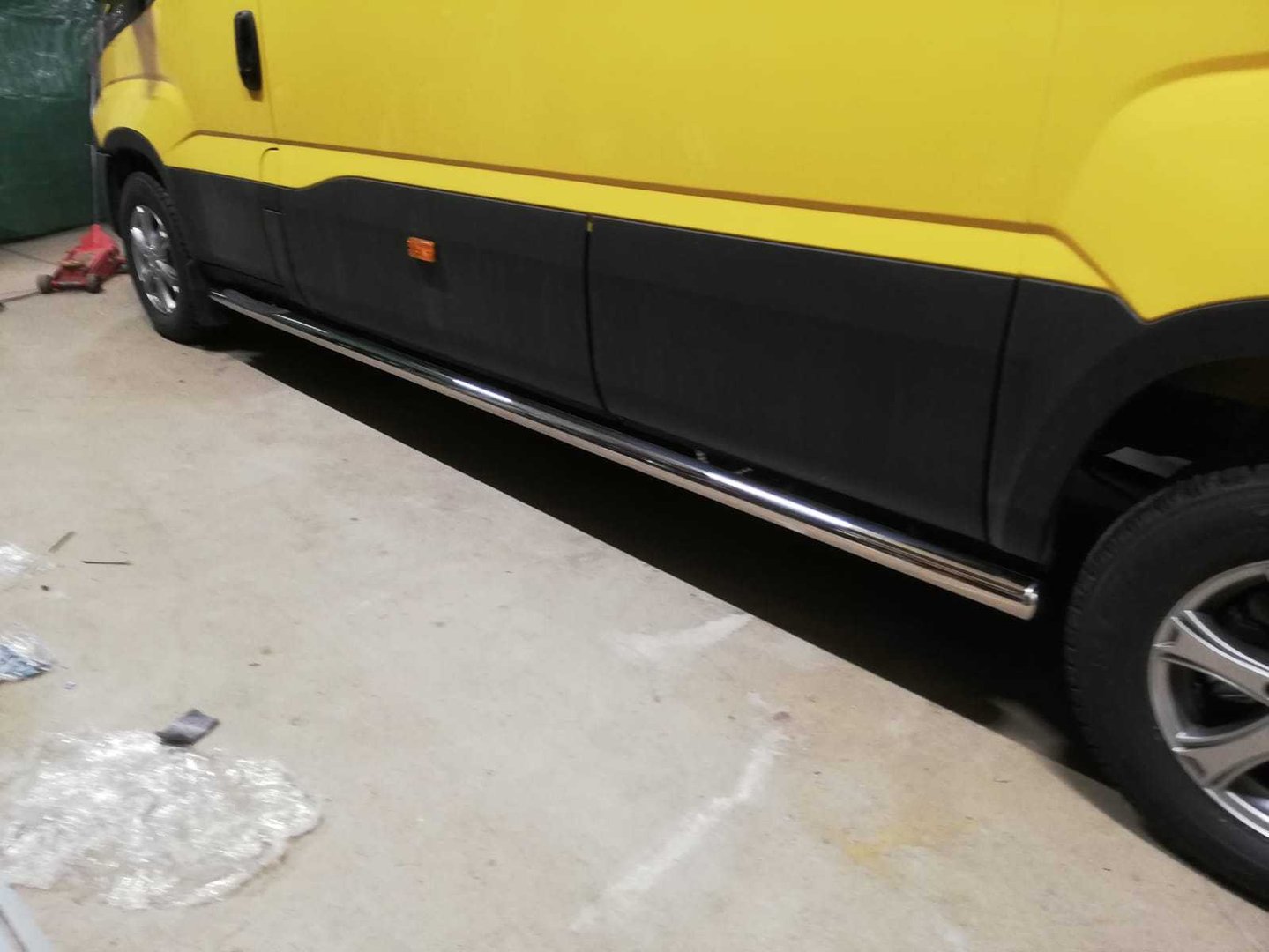 Iveco Daily Side bars Iveco Daily Side Steps