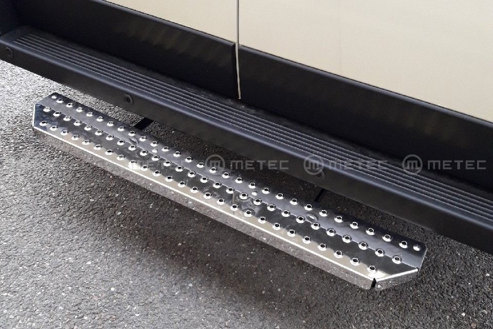 Ford Transit Custom step pad rear