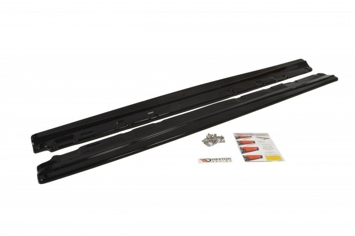 M-B W204 Side skirts