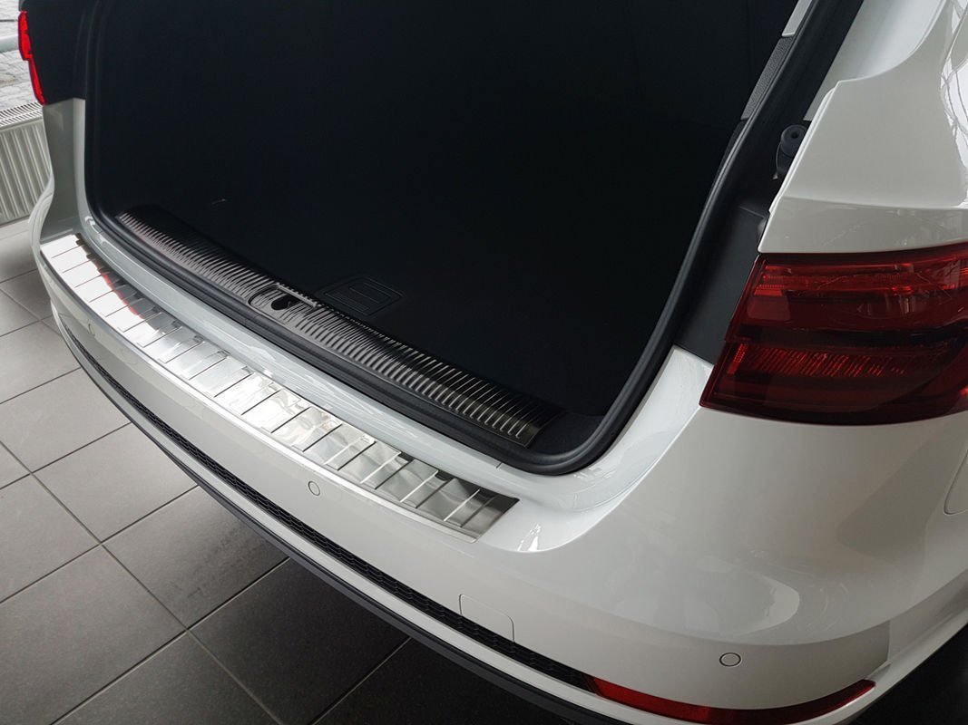 Audi A4 Rear bumber protector to wagon 15->