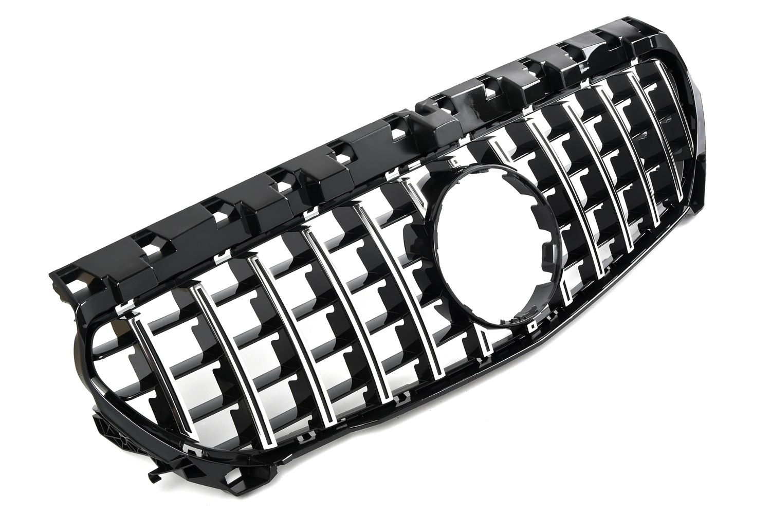 M-B C117 CLA GT-R grille