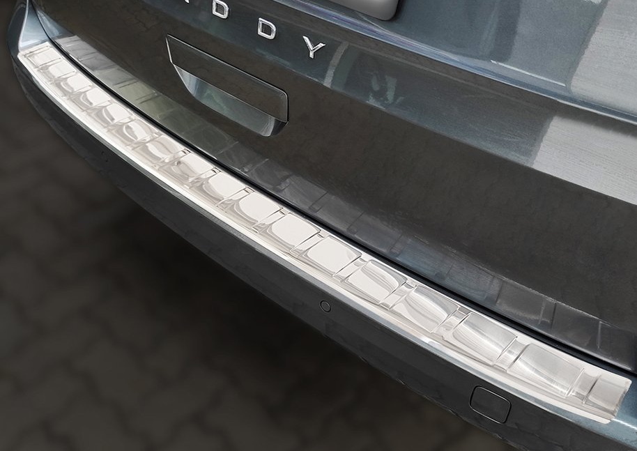 thumbnail image 2 of J&J Automotive T304 Stainless Steel Rear Bumper Sill Protector For VW Caddy 2004-2009 2 of 6