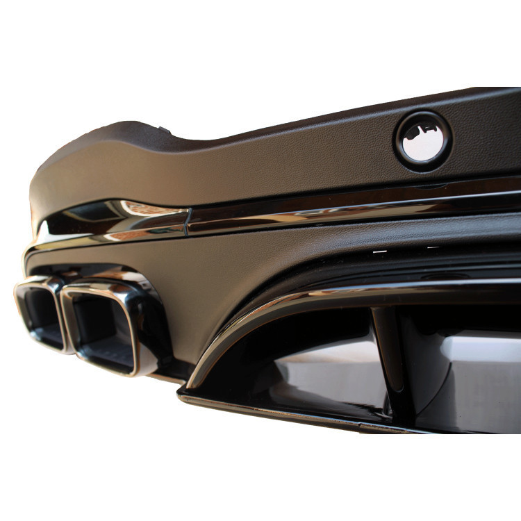 M-B GLC X253 Rear diffuser with black pipe ends 2020 GLC diffuser
