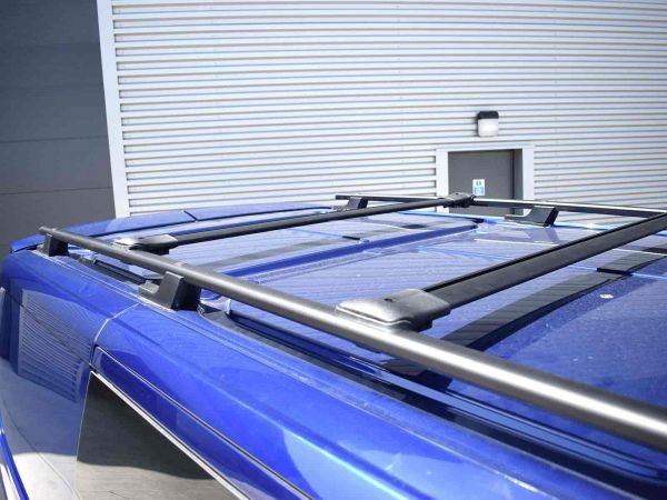 Black crossbars for Ford Custom roof rails