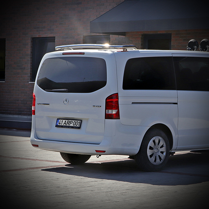 M-B Vito W447 Style light rail back roof