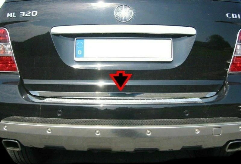 M-B ML W164 Chrome trim for tailgate