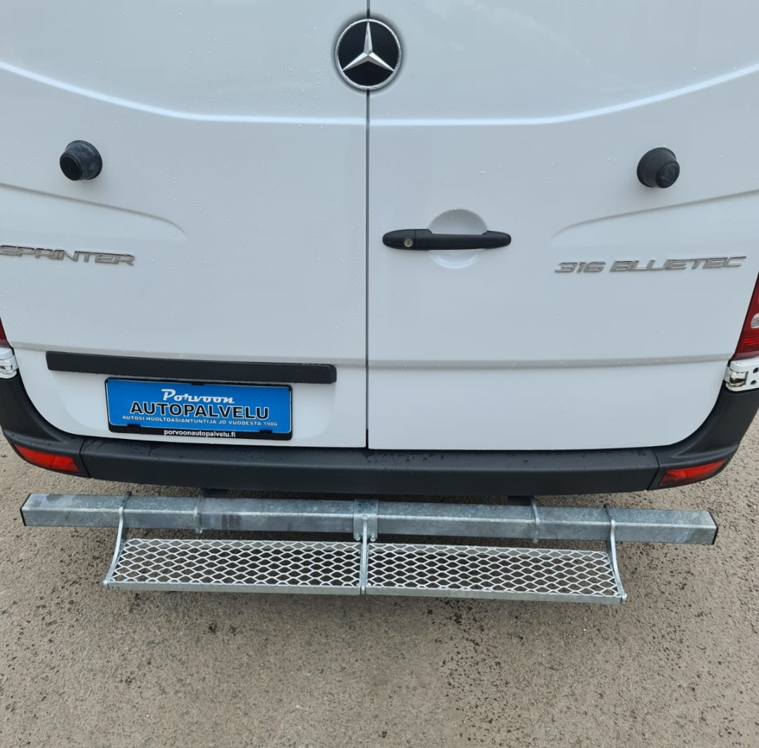 M B Sprinter W907 Eurox Rear Safety Bumper With Step Pads Eurox m-b-sprinter-w907-eurox-rear-safety-bumper-with-step-pads-eurox