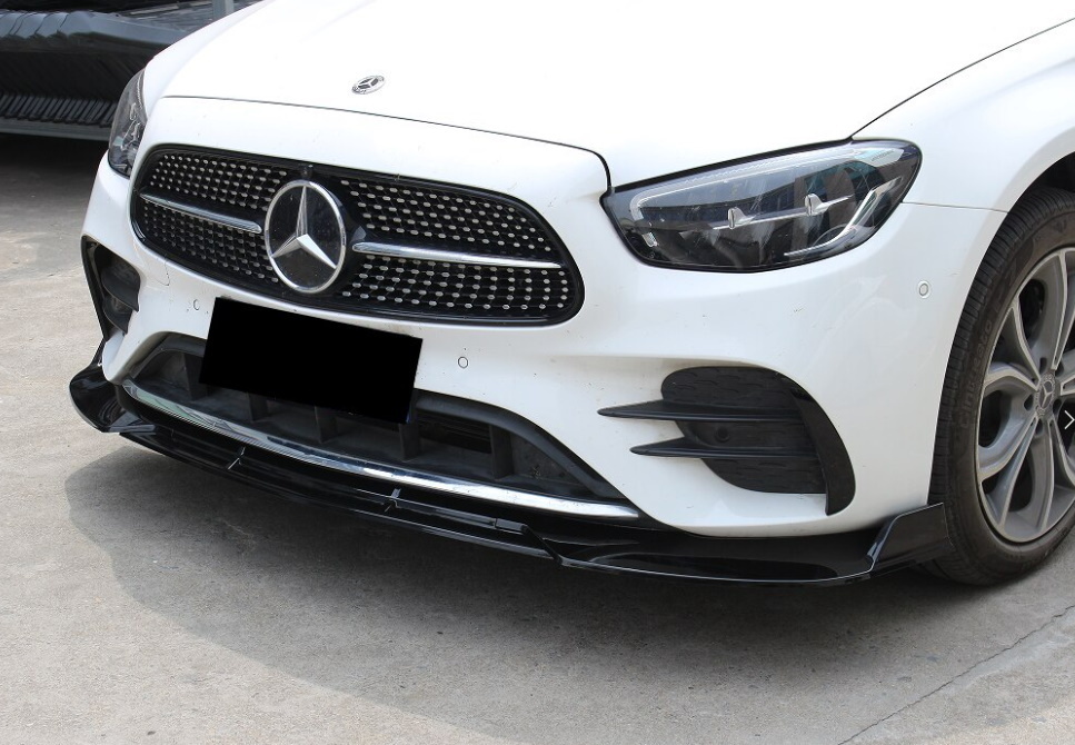 M-B W213 Facelift 2021- style etuspoileri AMG-Line puskuriin