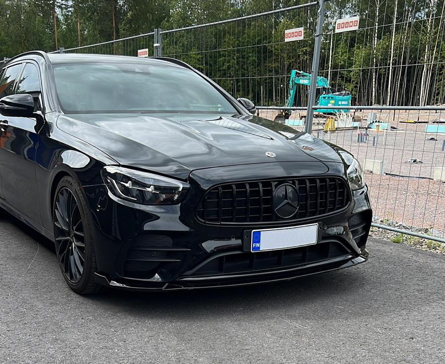 M-B W213 Facelift 2021- style etuspoileri AMG-Line puskuriin