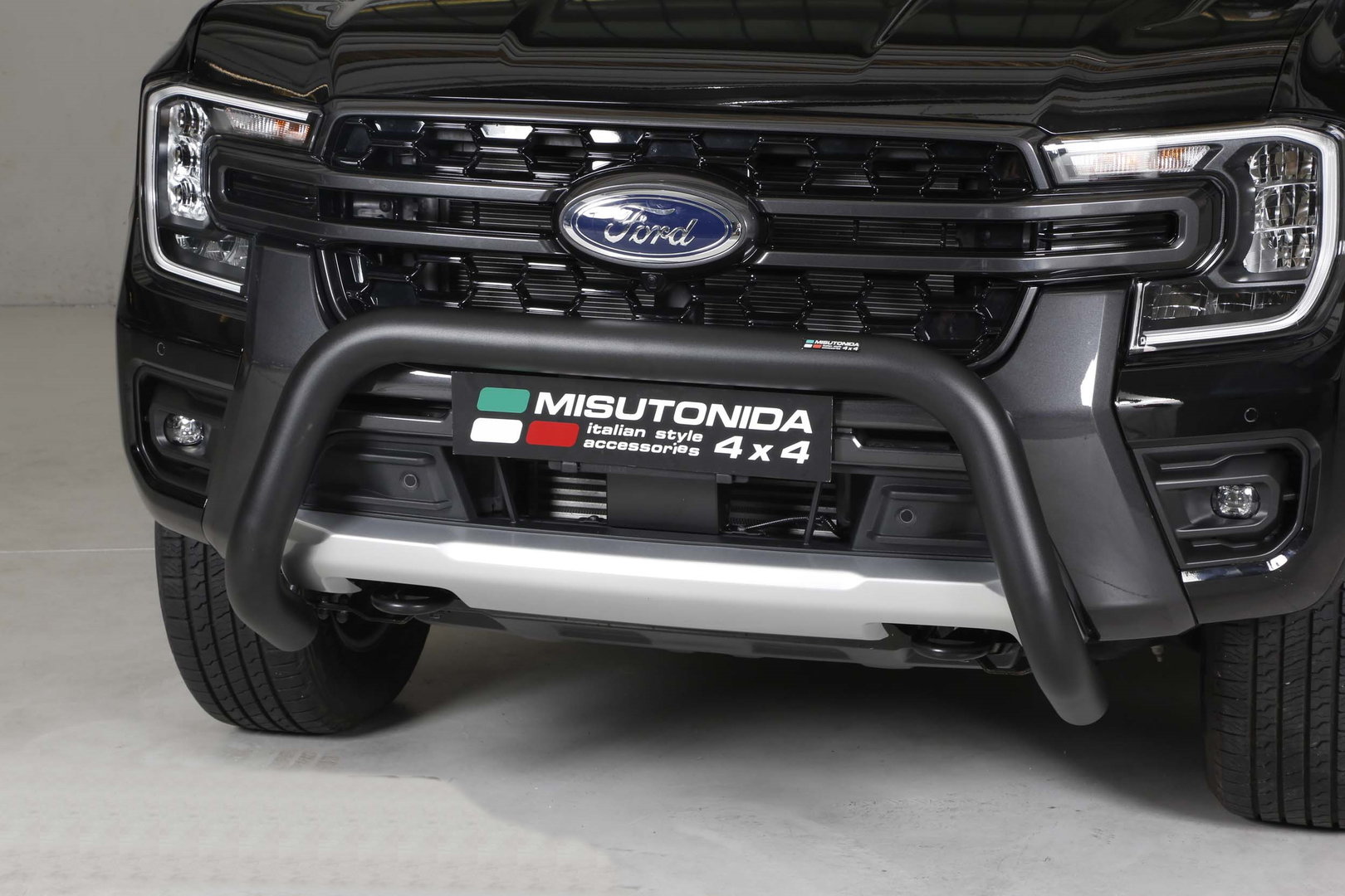 Ford Ranger Black EU-Front guard 7/2023->