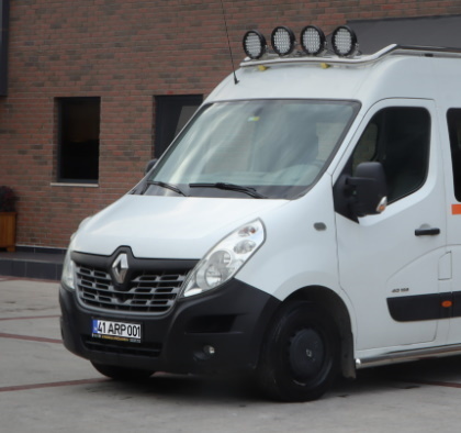 Nissan Interstar Style light bar to front roof