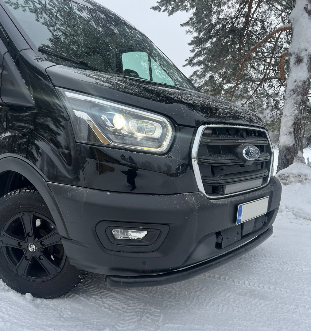 Ford Transit Van Musta etupuskurin suojaputki 2020->