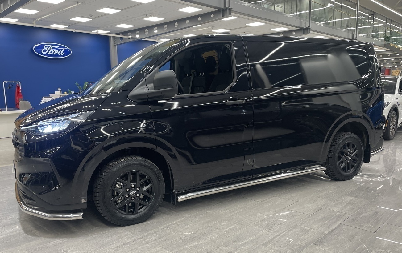 Ford Transit Custom Curved side bars 2024->