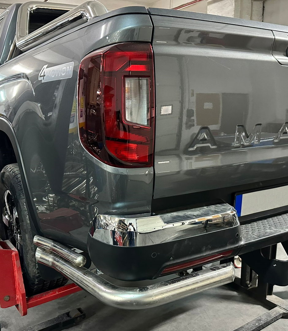 Volkswagen Amarok Rear corner bars 2023->