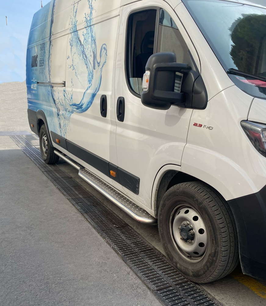 Peugeot Boxer Premium Sidesteps
