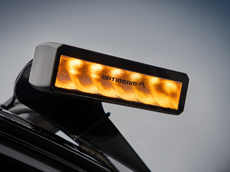 Optibeam SlimX Flash- led-työvalo varoitusvilkulla