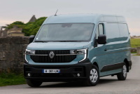 Renault_Master_2025