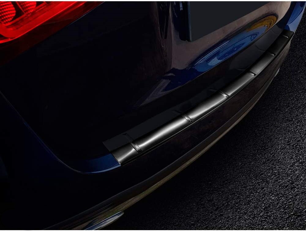 M-B GLE V167 Black line takapuskurin suojalista AMG-line 6/2023->