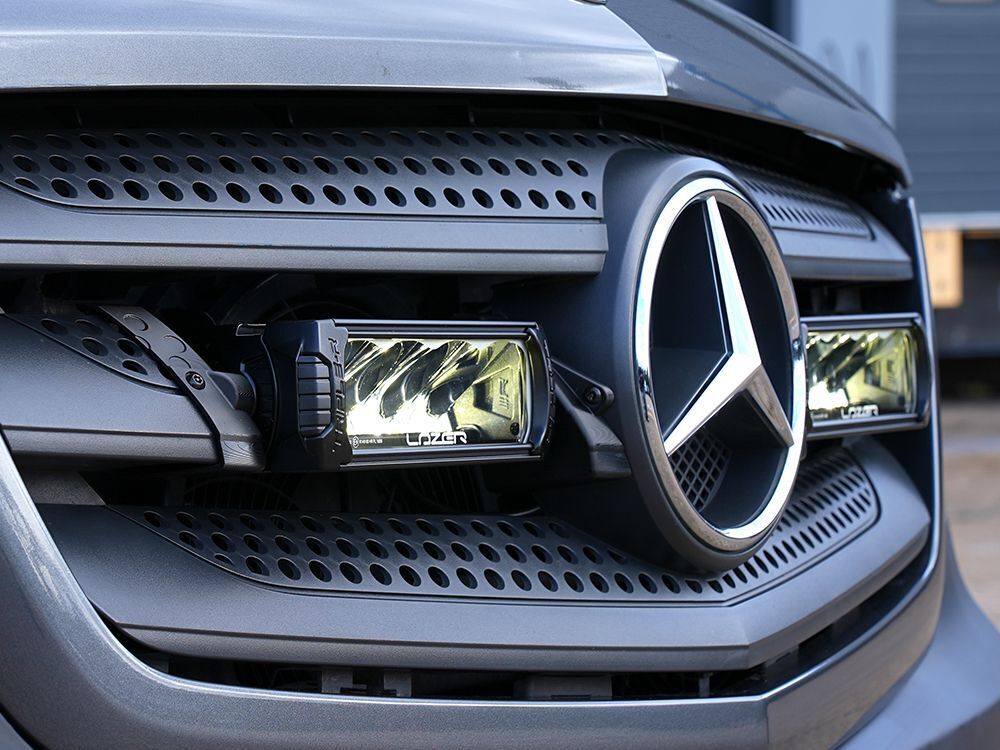 M-B Facelift Sprinter W906 Grilli kit Paketti Lazer 750 GEN2 valoilla