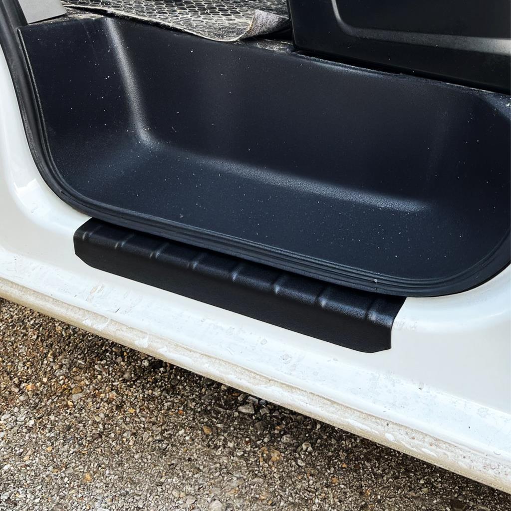 Ford Transit Custom Front door sill plastic protectors 2024->