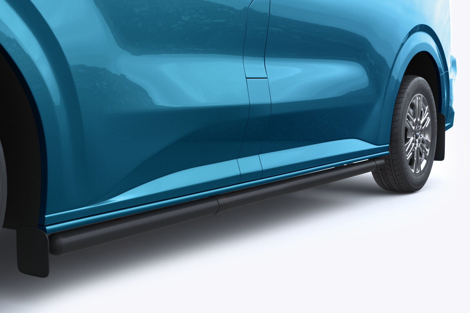 VW Caddy Mustat kylkiputket 2021-> (L2 / pitkä)