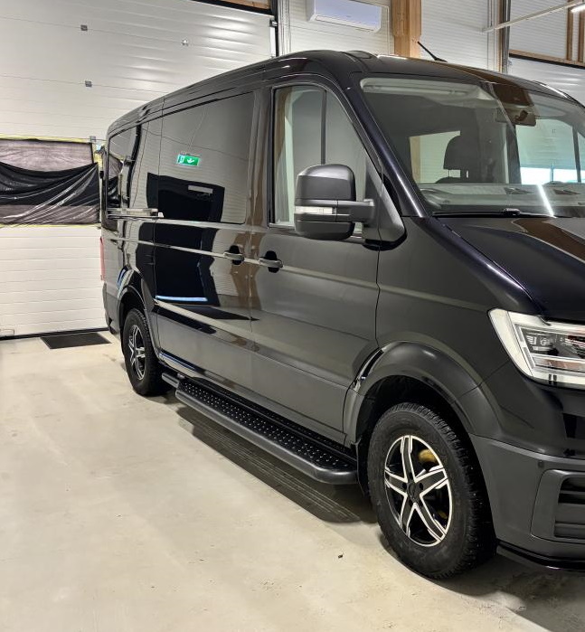 VW Crafter 2017-> Premium astinlaudat L2