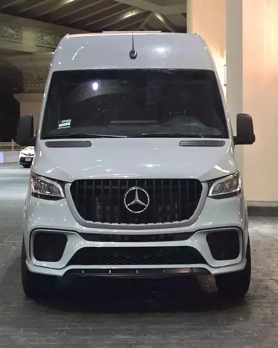 M-B Sprinter W907 AMG-Sport etupuskuri -